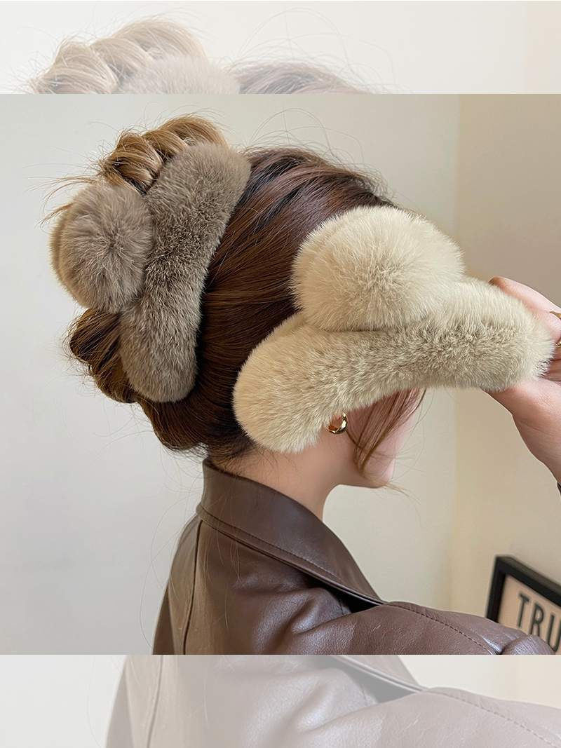Broche de Plush para Conejos Grandes con Luz, Cepillo de Pelo para Mujer — imagen 9