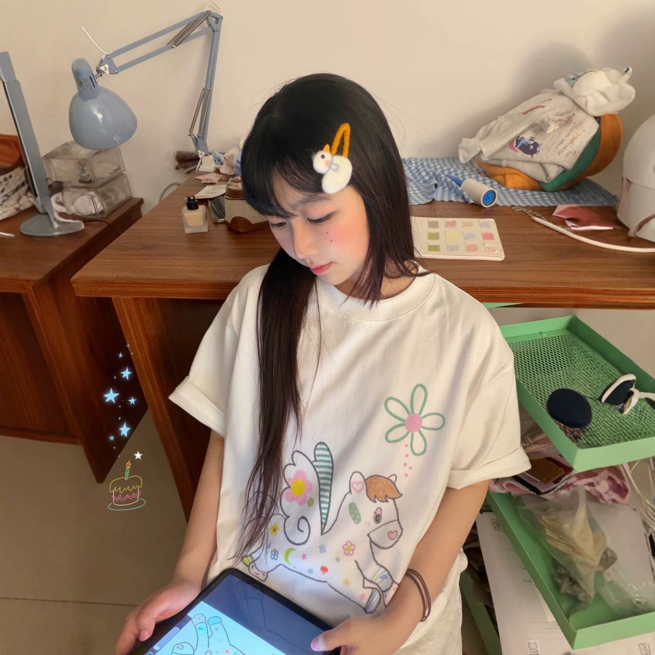 Cute Cartoon Pony Print Loose-Fit Short Sleeve T-Shirt — image 3