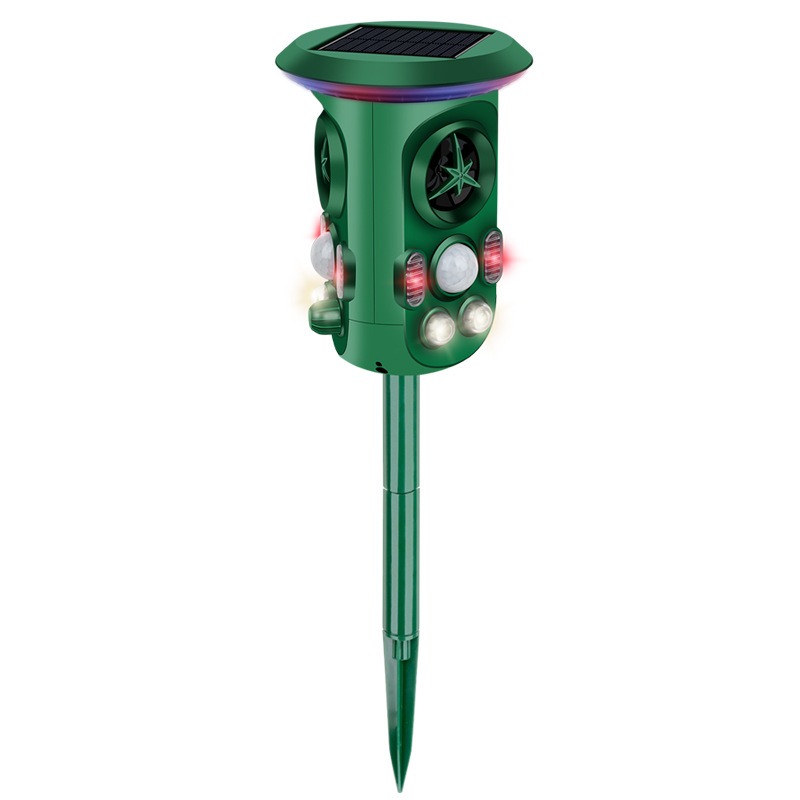360° Solar Animal Repeller Animal Alarm Intelligent Sensor Cat and Dog Repeller — image 5