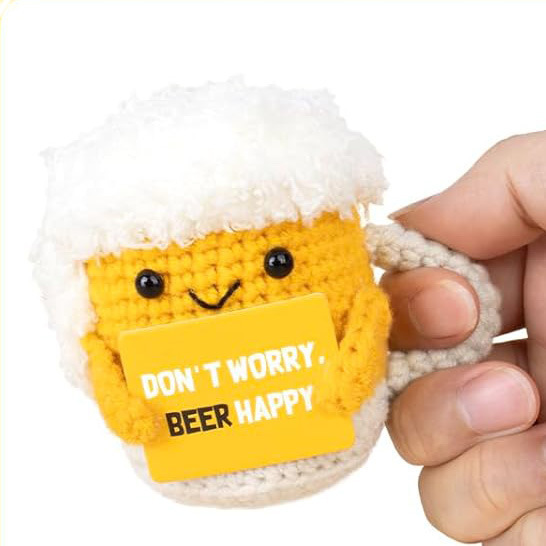 Muñeca de Pingüino Cariñoso con Taza de Cerveza y Tortuga de Lana Manual — imagen 16