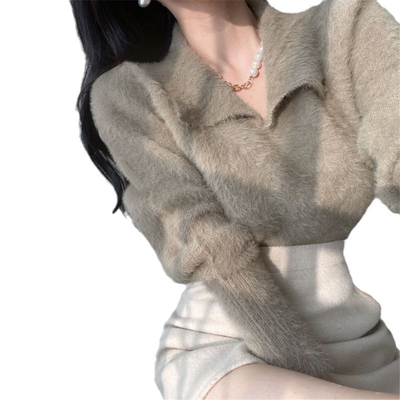 Women's Solid Color Faux Mink V-Neck Polo Collar Short Knit Sweater — image 1