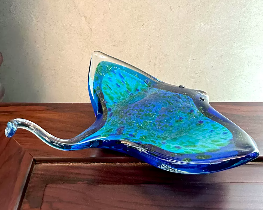 Colored glass ornament crystal manta ray sea fish for living room — image 2