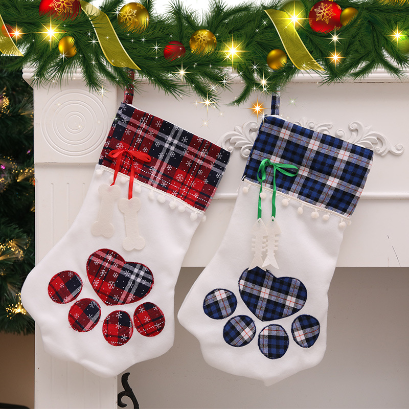 Christmas decorations dog paws Christmas socks hanging bones cat paws Christmas gift bags — image 2