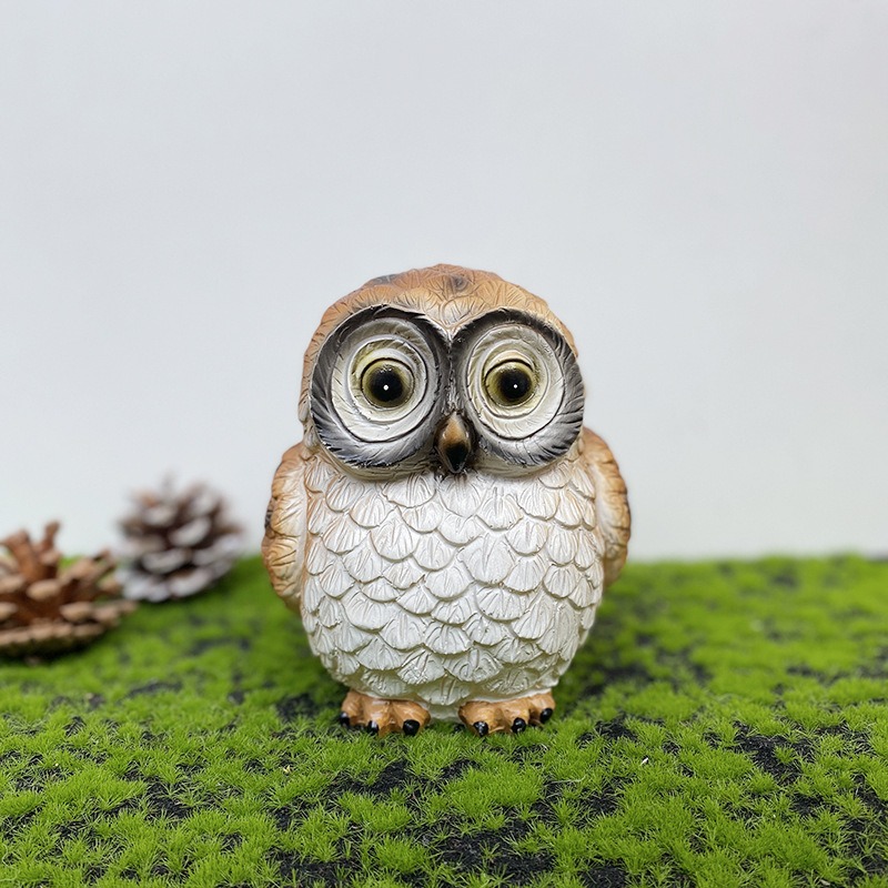 Statue decoration owl resin solar decoration — image 3