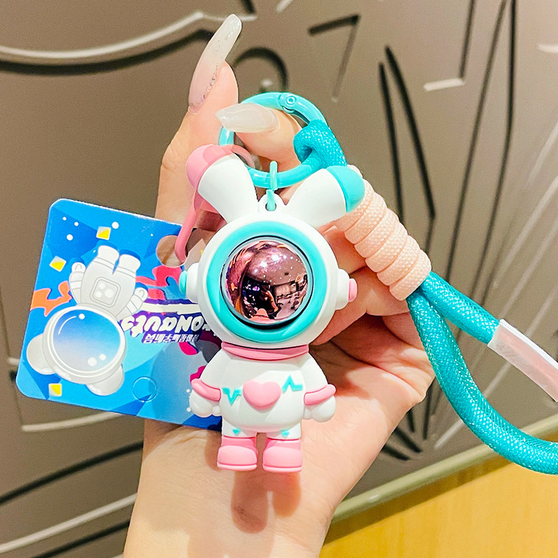 Cartoon Love Lightning Rabbit Key Chain Astronaut Personality Fashion Car Key Exquisite Pendant Student Bag Pendant — image 6