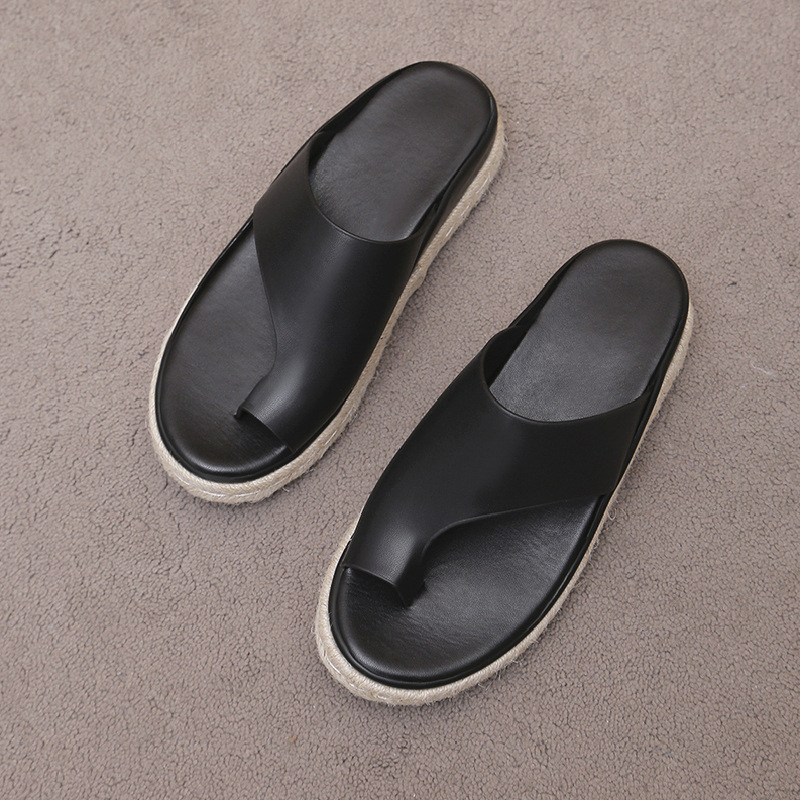Thick Sole Slippers Women Leopard Print Toe Loop Sandals Large Size Woven Flat Shoes — image 8