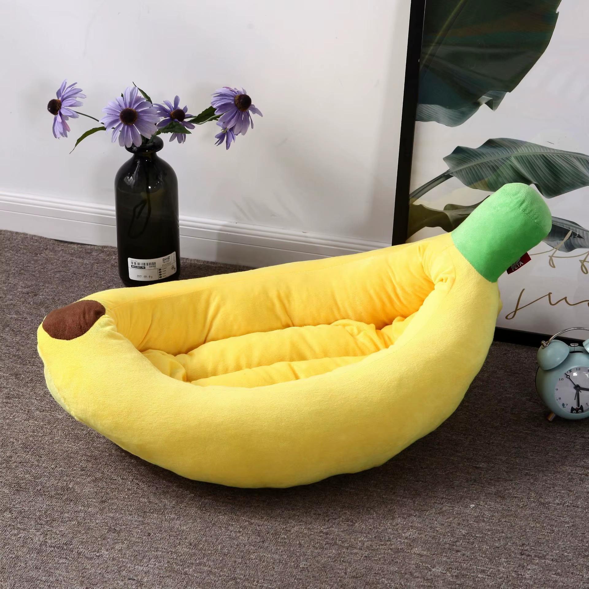 Interesting banana Warm Kennel Cat House Cat Dog lounger Bed Pet Small Dog Pet Bed — image 4