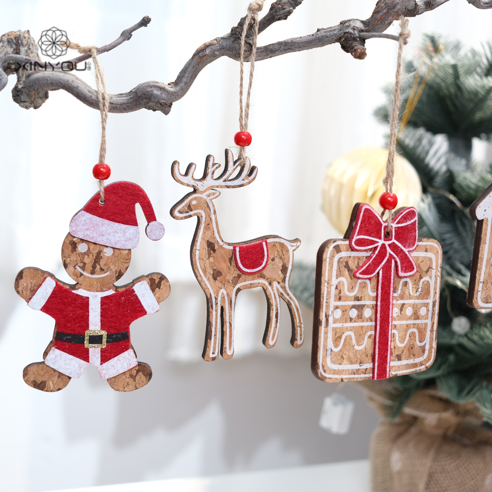Ornamento de Navidad Retro en Textura de Madera de Pan Dulce con Ciervo Regalo para Decoración de Árbol de Navidad Pendiente — imagen 3