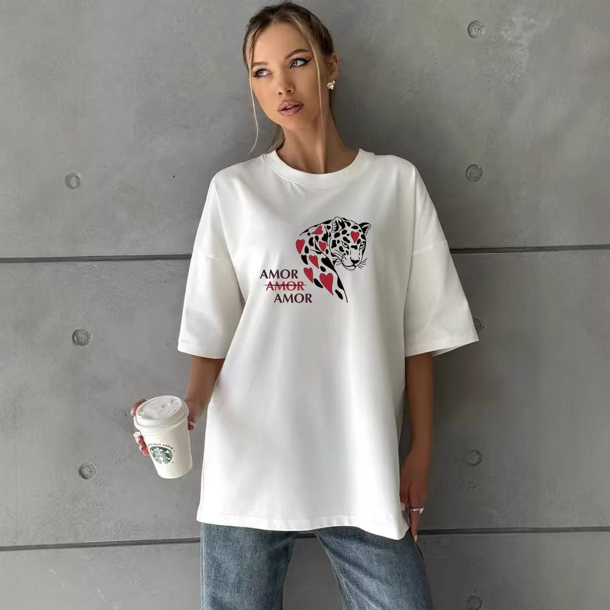 Cheetah pattern short sleeved T-shirt for women — image 3