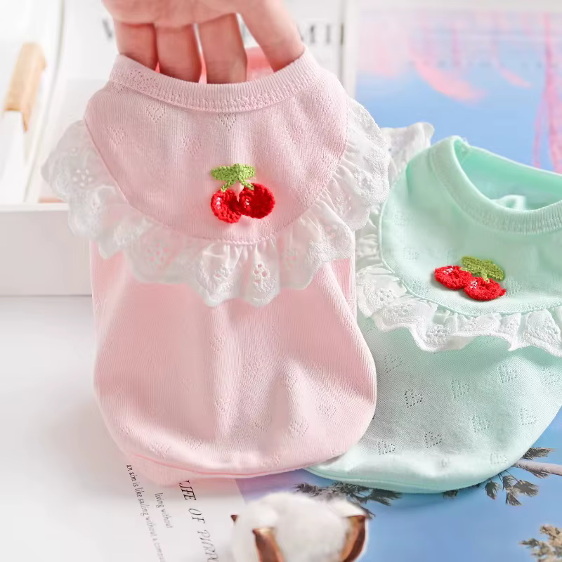 Camiseta de tirantes delgada y linda para perros pequeños, primavera y verano, estilo princesa de osito, transpirable, color cereza, ropa para cachorros — imagen 2