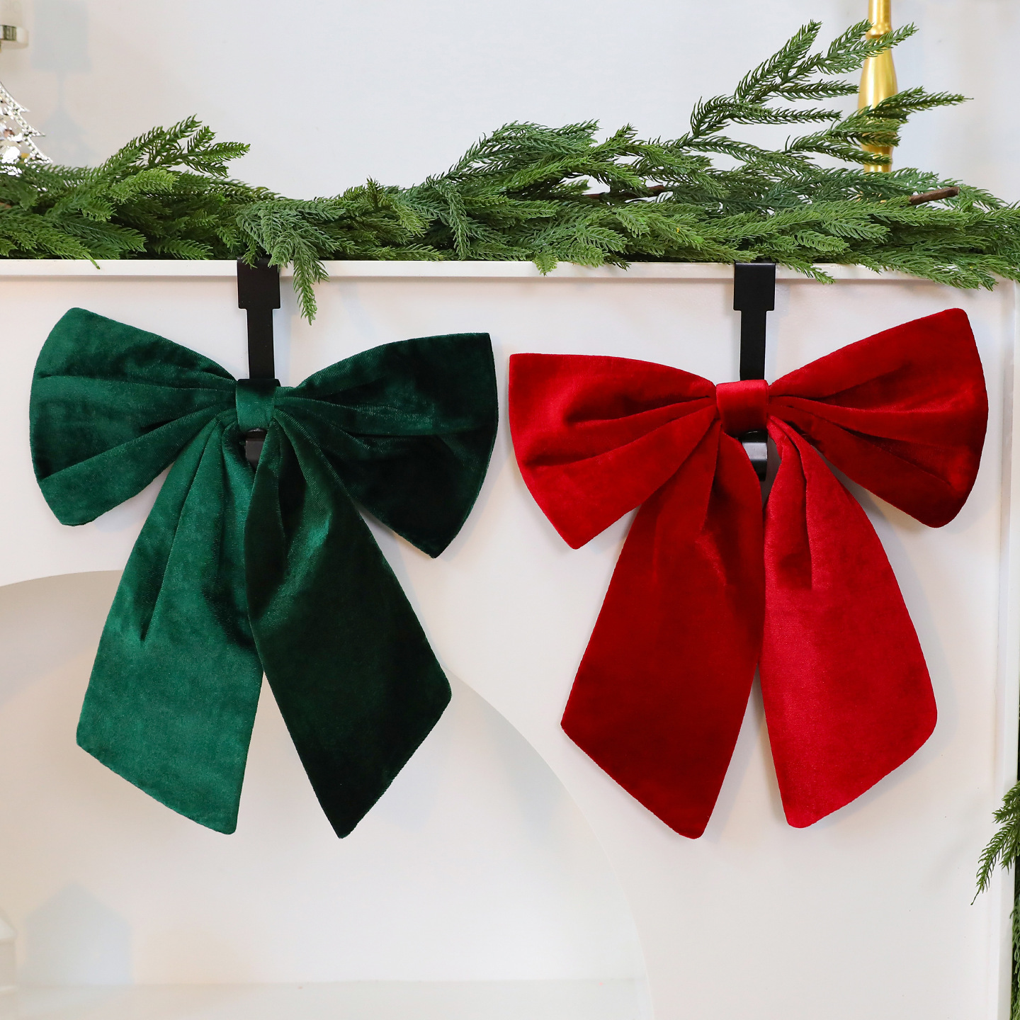 Saint Yuan New Velvet 3D Butterfly Large Christmas Decoration Tree Ornament Window Display Decor — image 3