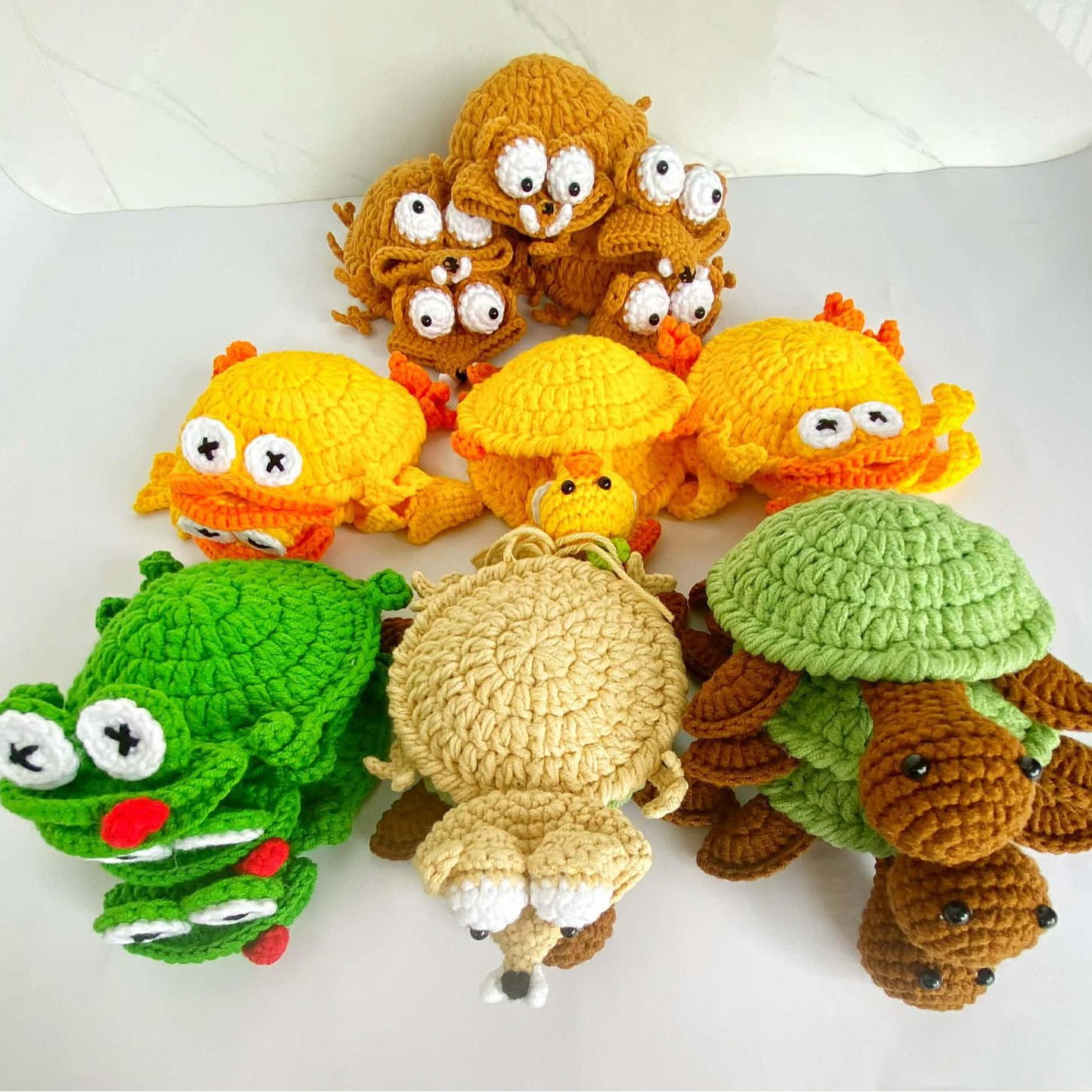 Handmade Crochet Animal Coasters Turtle Squirrel Heat Insulating Pad Creative Desk Coaster Home Decor — image 3