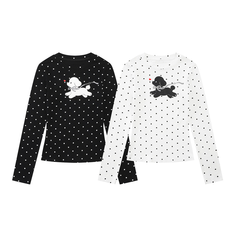 Slim fit long sleeved T-shirt with bow small black dog red heart round neck — image 4