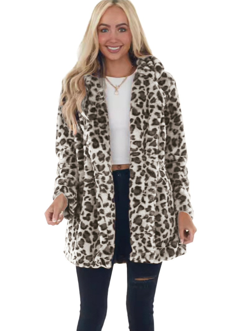 Chaquetón de moda con estampado de leopardo en pelo de conejo, largo medio — imagen 9