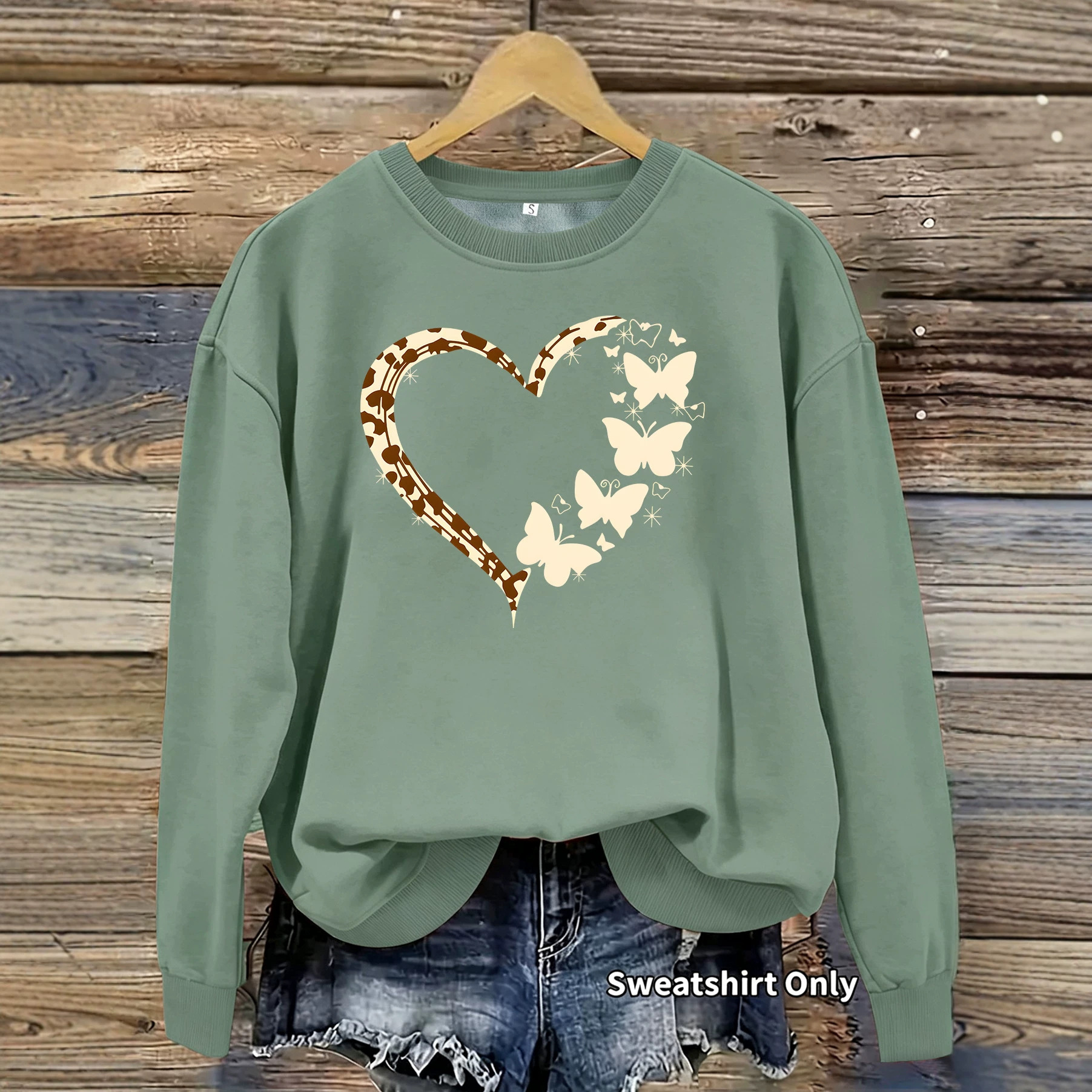 Butterfly and leopard print heart-shaped fleece hoodie — image 6