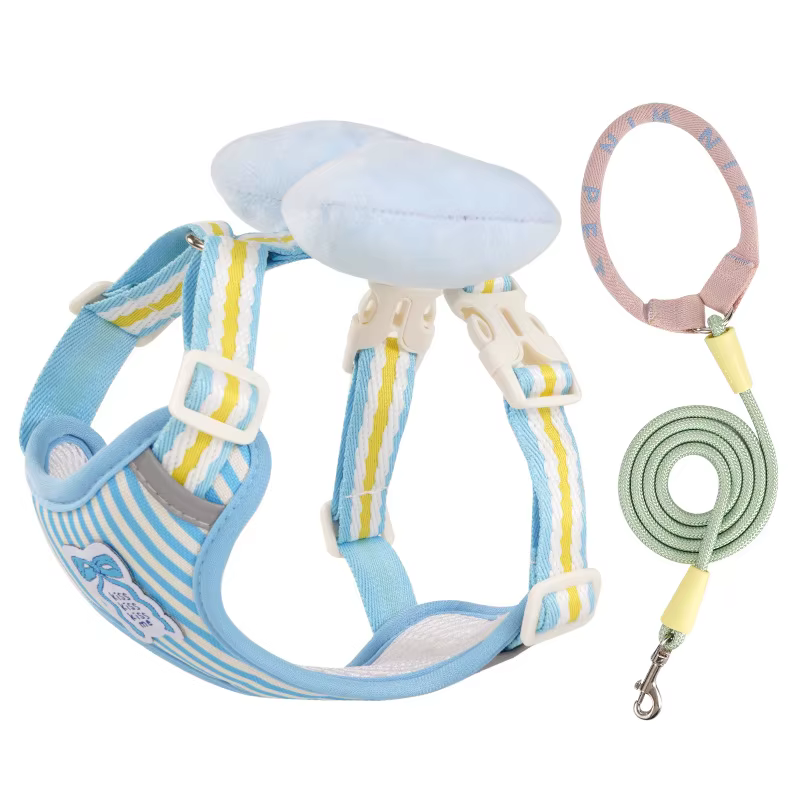 Dog harness with bow, all-season small breed no-pull leash, anti-escape leash for pet walking and gardening — image 4