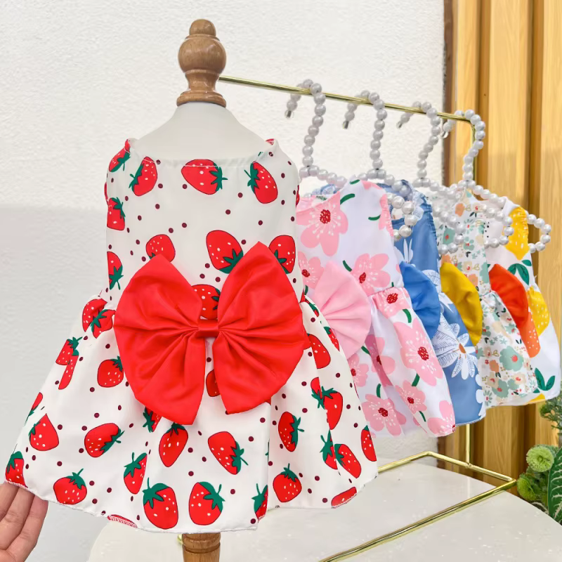 Ropa de Verano para Perros: Vestido con Bow y Encaje para Chihuahuas, Poodles y Pequeños Canes — imagen 1