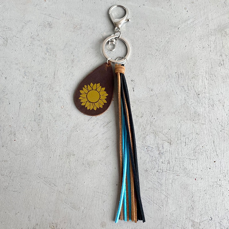 Crazy Horse Skin Keychain Texture Hot Gold Sunflower Cross Droplet Shape Keyring Leather Tassel Pendant — image 2