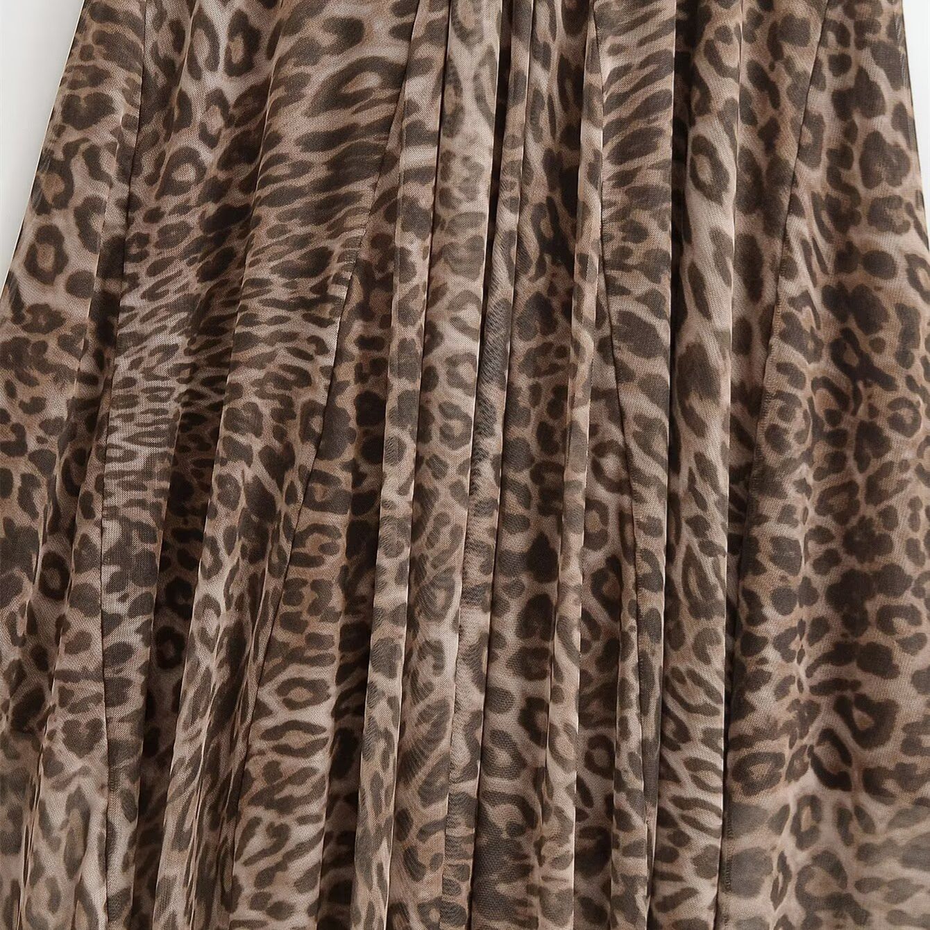 Spicy girl leopard print V-neck long dress — image 5