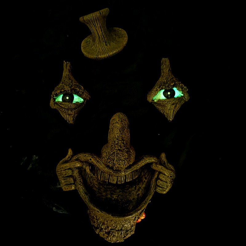 Radiant bark monster face bird feeder manual facial resin ornament — image 3