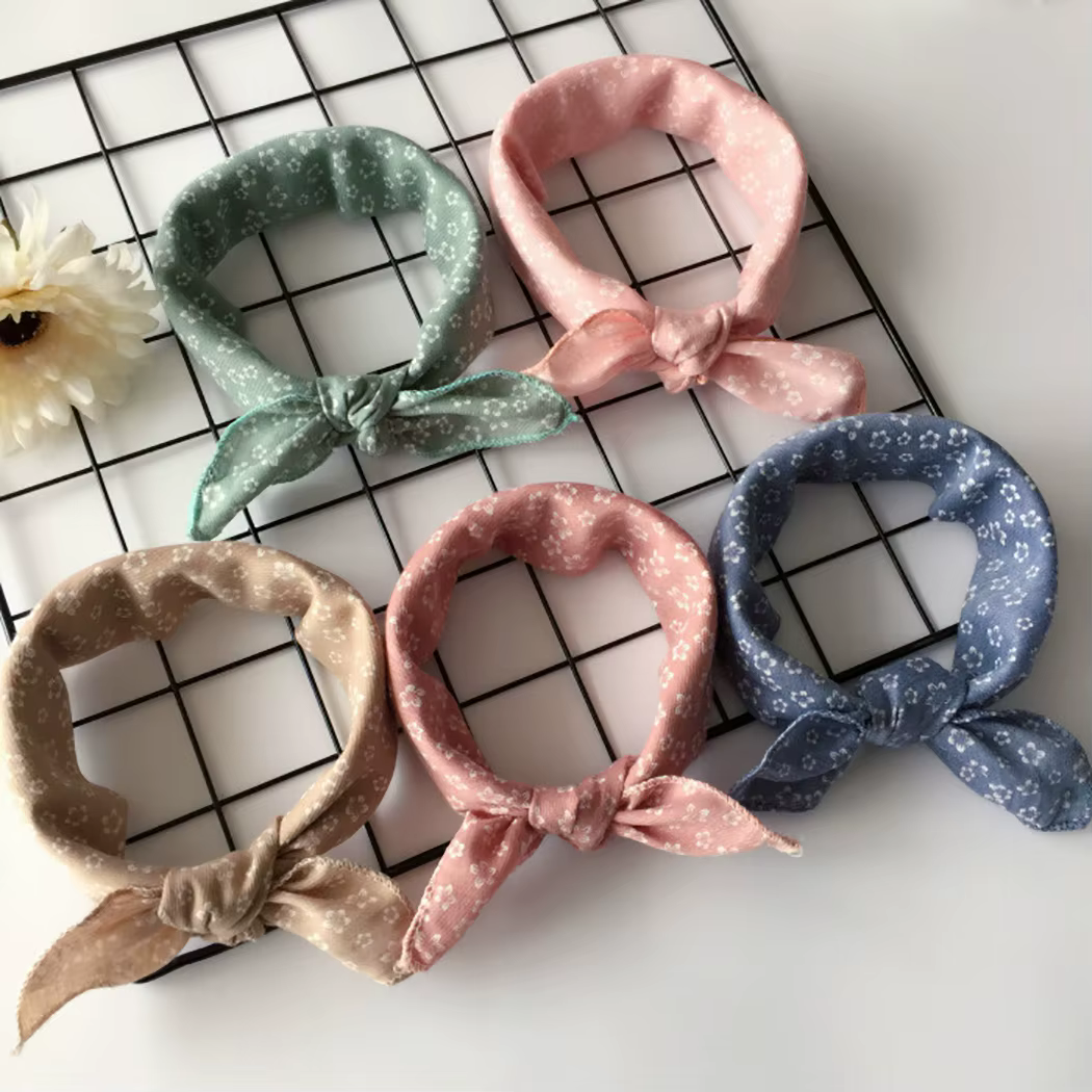 Fashion Plaid Dots Style Winter Pet Bandanas Cotton Washable Dog Bandanas Scarf Bowties Collar Pet Square Bib For Puppies Kitten — image 3