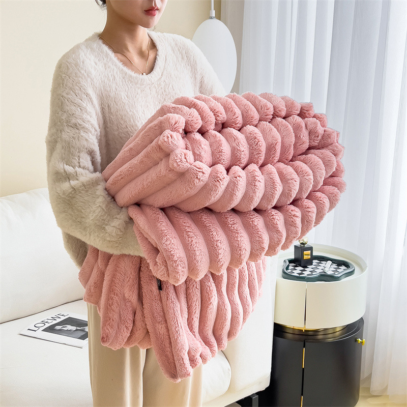 Rabbit plush blanket — image 10
