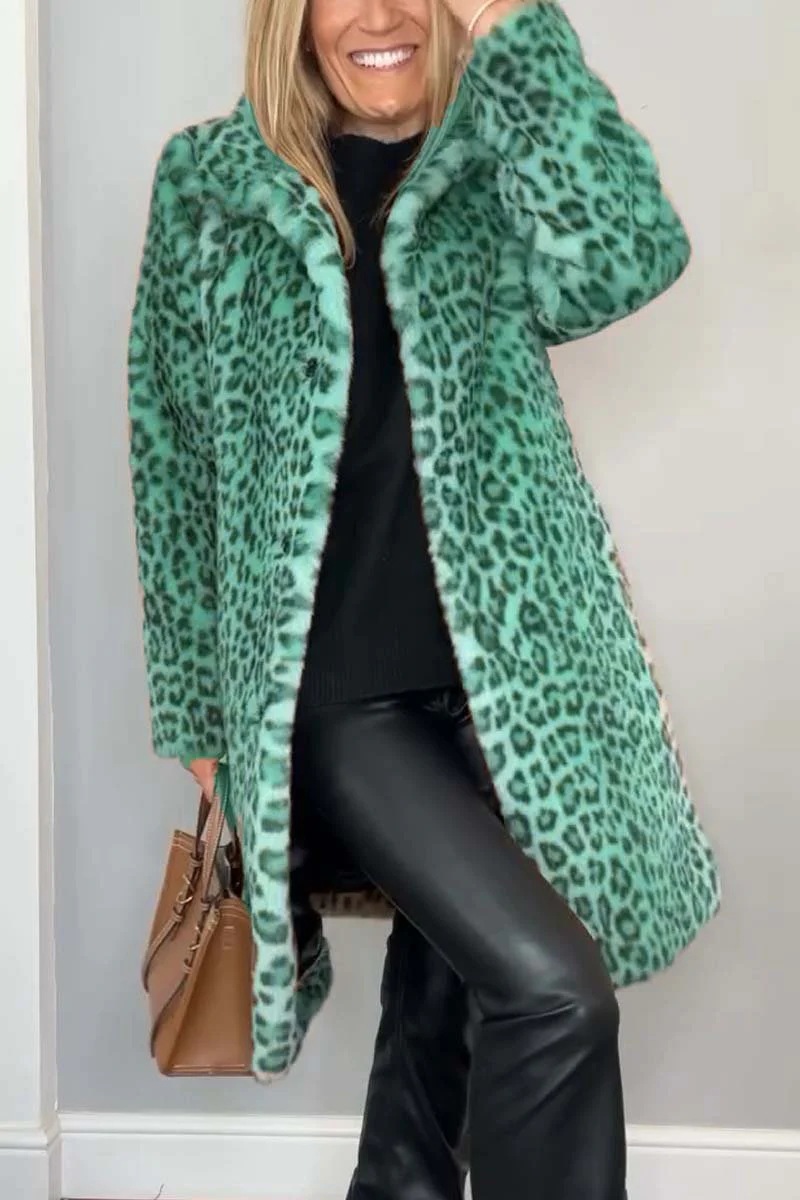 Abr Verano Capa de Piel Plush con Estampado de Leopardo de Longitud Media — imagen 3