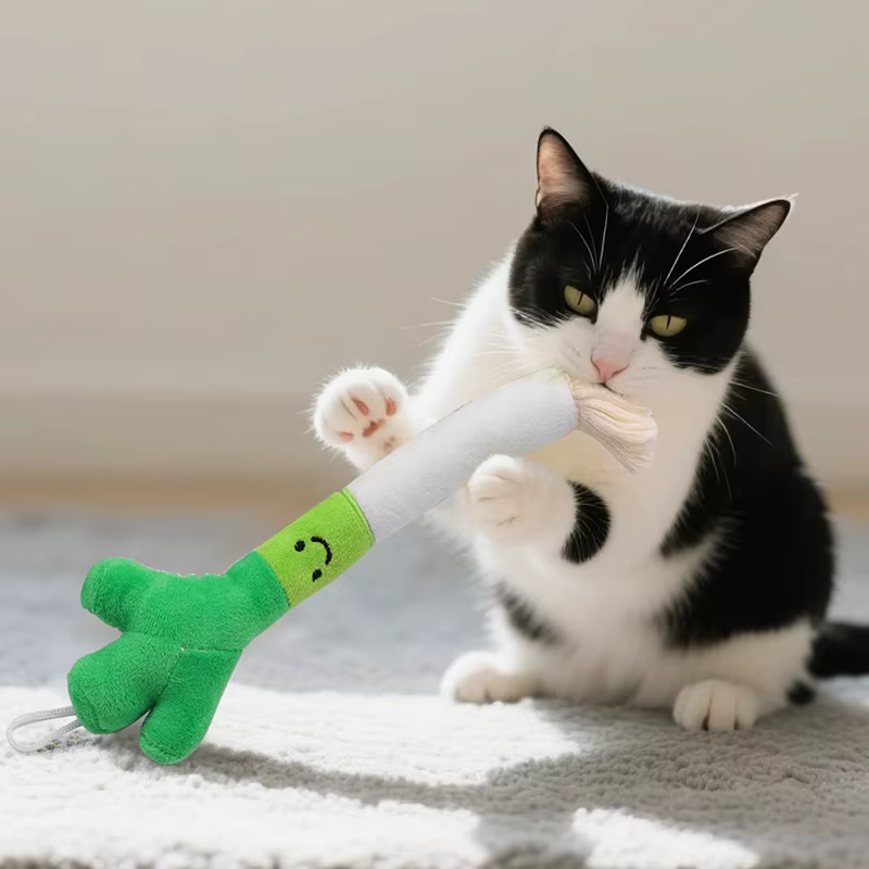 Plush Pet Chew Toys Bite Resistant Simulated Scallion Bell Sounding Teeth Cleaning Interactive Playing Supplies For Dog Cat — image 2