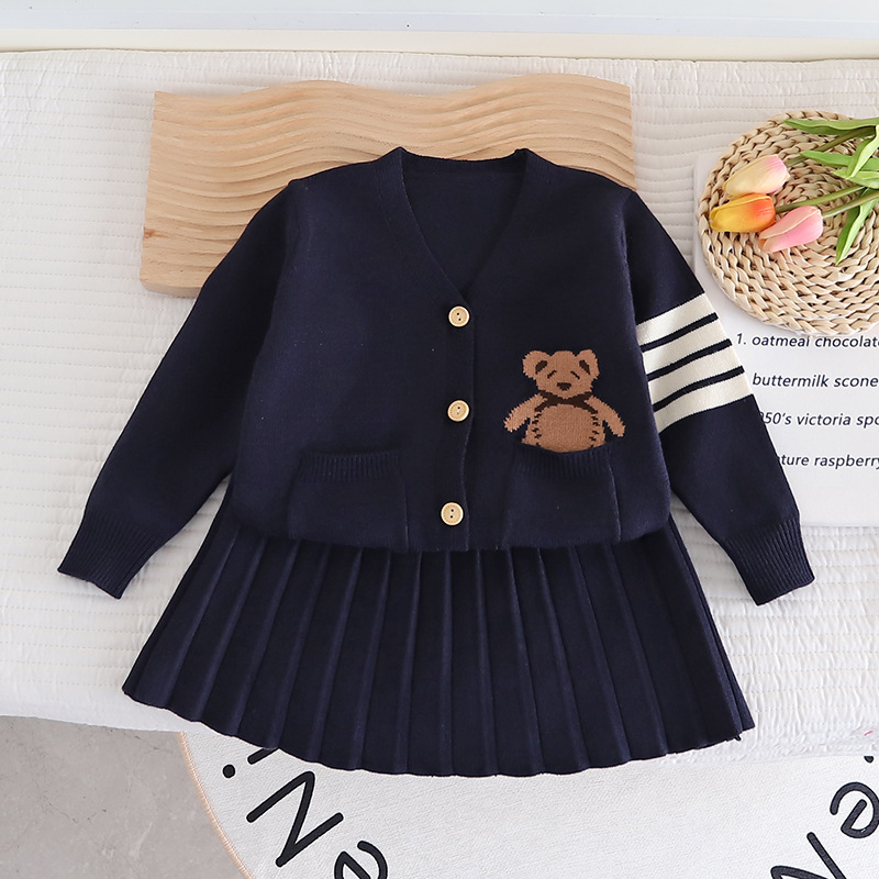 Girls' Spring Autumn Preppy 2-Piece Cardigan & amp; Skirt Set with Bear Print — image 5