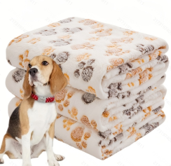 3-piece Set Of Beige Dog Paws — image 1