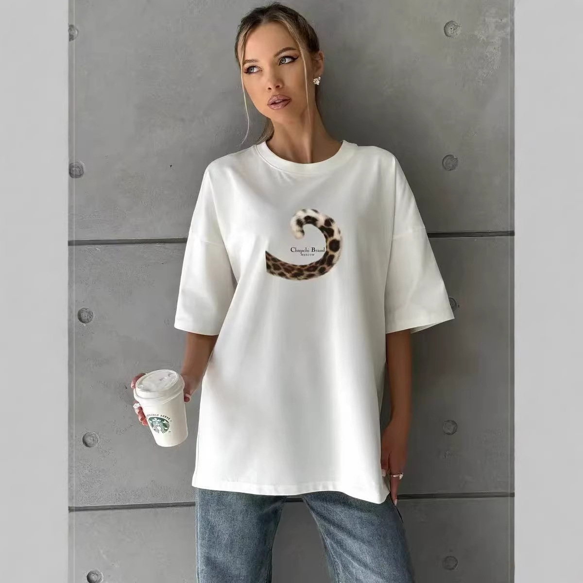Leopard print tail printed short sleeved T-shirt for women — image 4