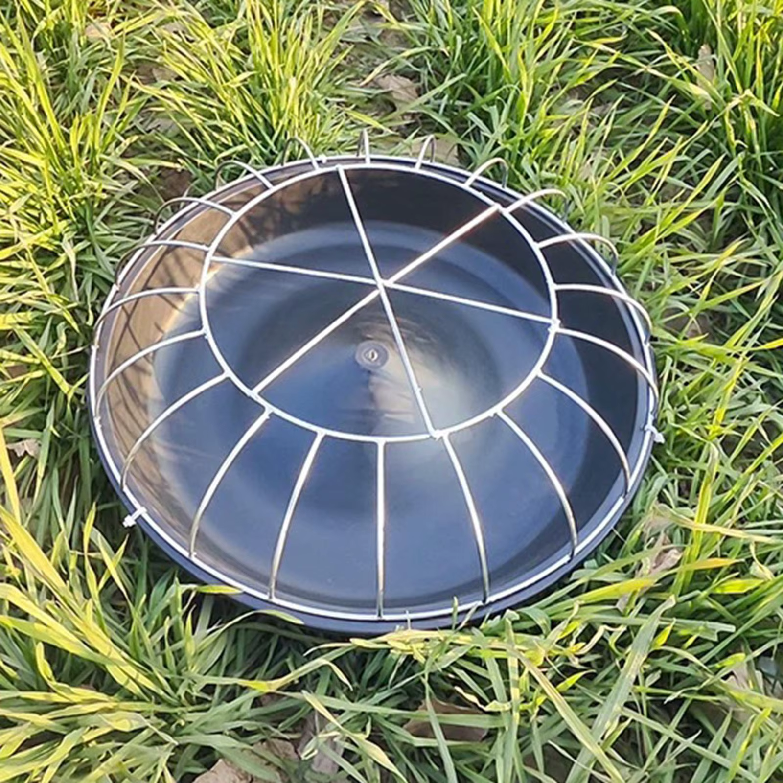 12/18/20 Holes Chicken Feeder Portable Goose Food Dispenser Poultry feed Bucket for Duck Chook Hen Livestock Feeding Supplies — image 4