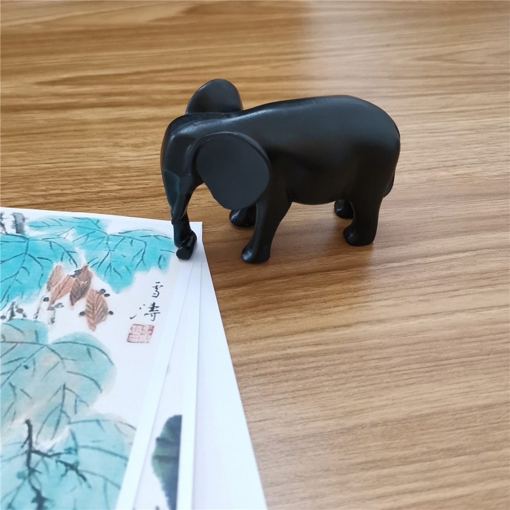 Elephant scale small ornament desktop book press simulation animal small ornament — image 4