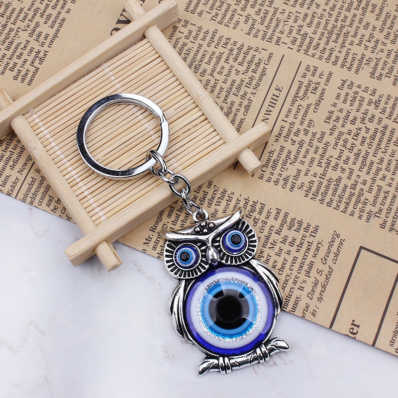 Llave de Amuleto con Halcón Azul con Ojo Malo Protección y Suerte Tela de Cristales para Colgar — imagen 1