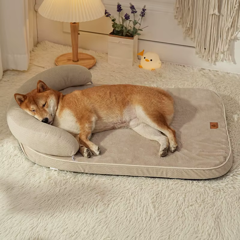 Camas para perros medianos y grandes, cama tipo sofá con almohada, cama suave con soporte de refuerzo, cama de invierno y base antideslizante — imagen 1