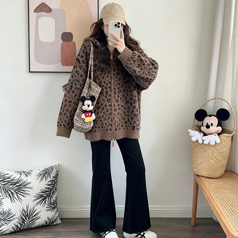 Hooded leopard print sweater — image 3