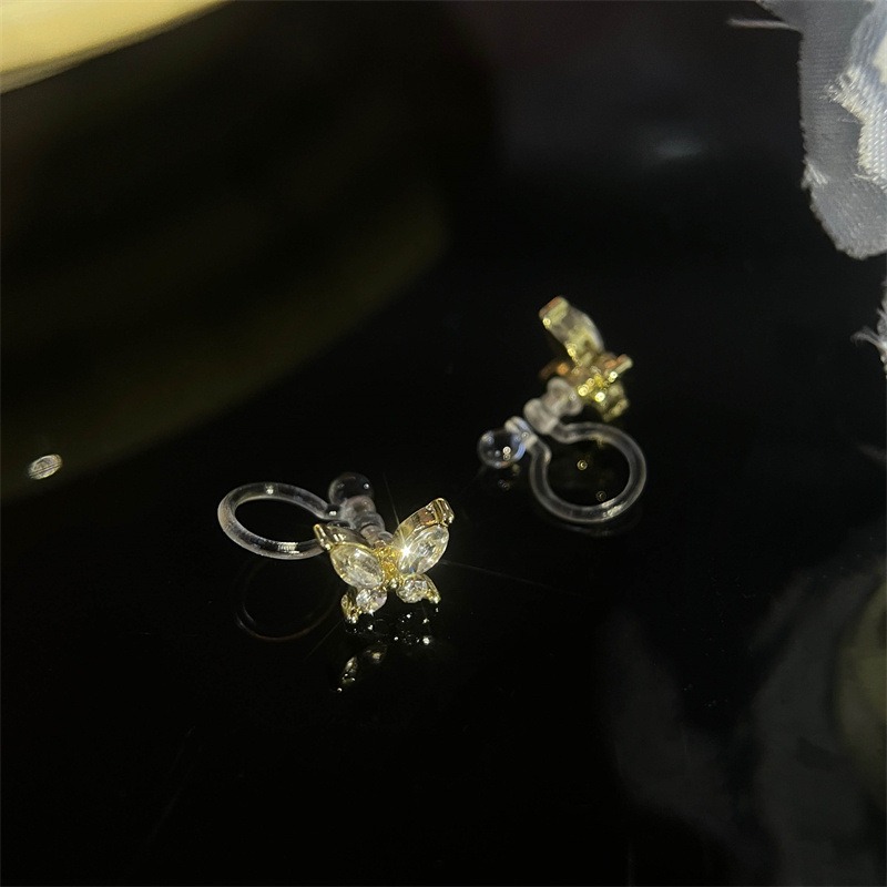 S925 Silver Needle Exquisite Zircon Butterfly Stud Earrings for Women — image 2