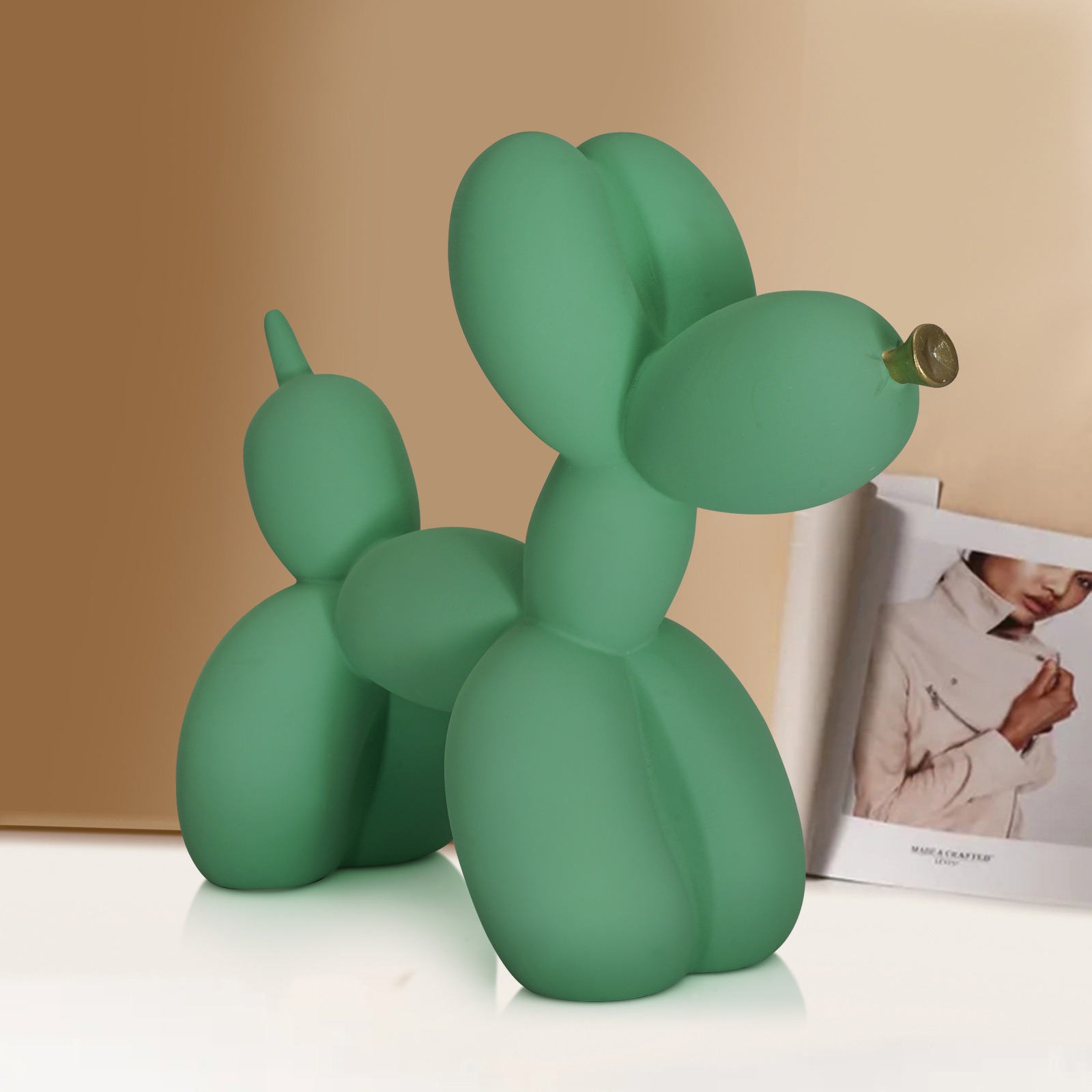 Perro de globo verde decorativo simple para el hogar — imagen 6