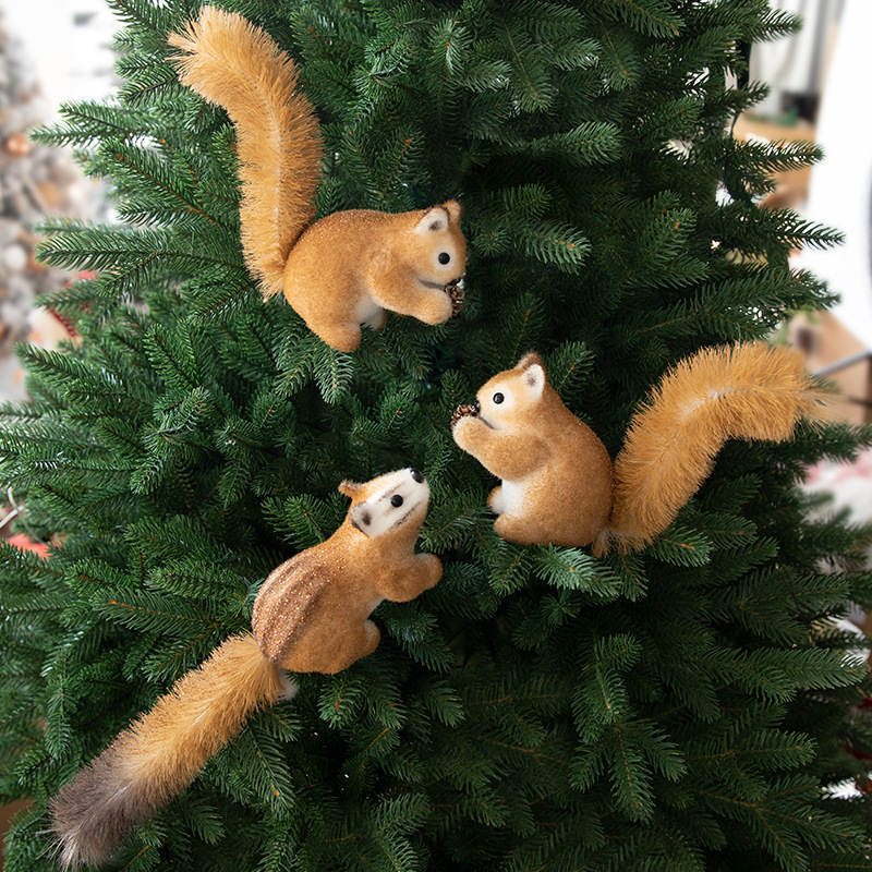 Christmas Decorative Artificial Squirrel Creative Plush Toy Figurine Decoration — image 1