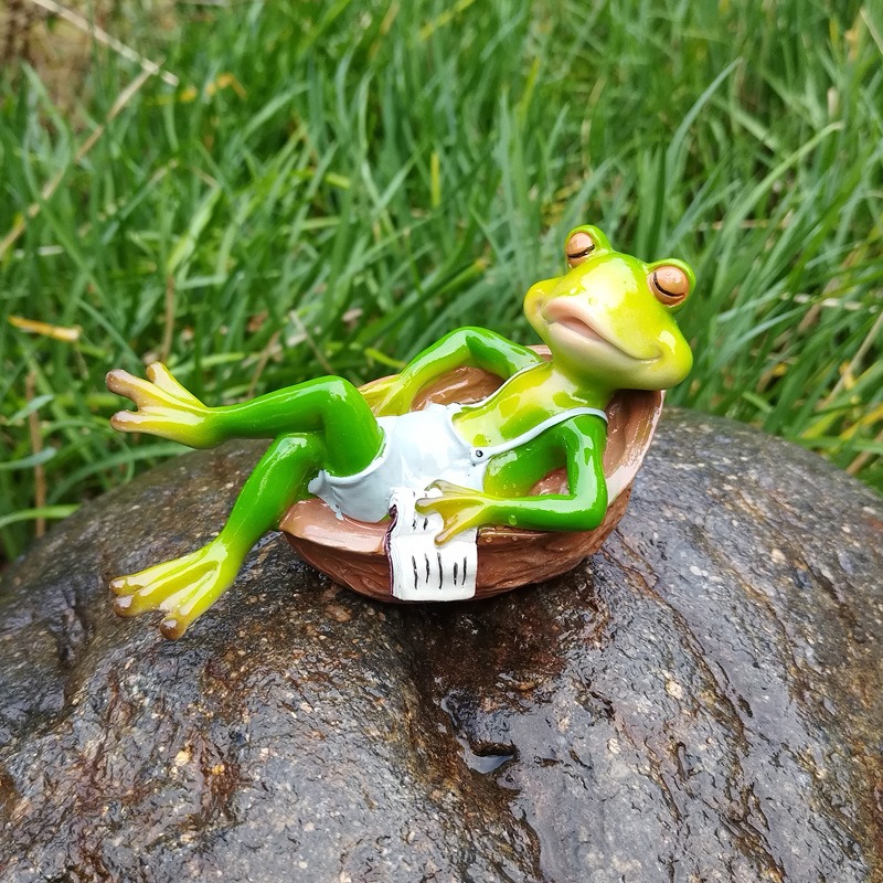 Reading Frog Desktop Courtyard Garden Decoration — imagen 6