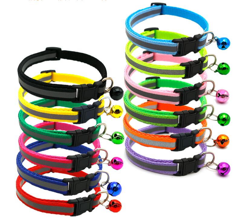 Collar reflejo de mascotas con parche reflectante para perros y gatos collar luminoso con campana — imagen 2