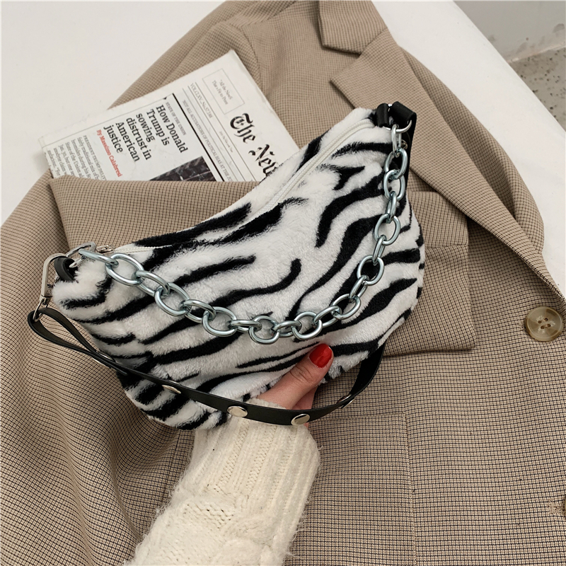 Leopard Pattern Plush Bag Personality Diagonal Women Bag Chain Bag Shoulder — image 6