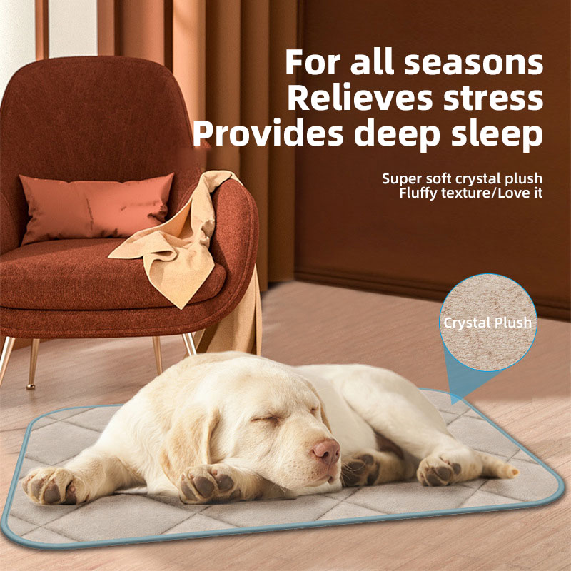 New Self Heating Pet Mat Cat and Dog Pet Cushion Warm Pet Products Aluminum Foil Mat Can Be Removed and Washed — image 2