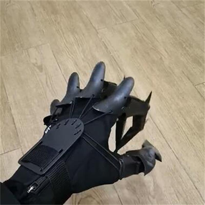 Garras de Dragón Negro - Manos Flexibles y Cambiables para Juegos de Halloween, Accesorios de Terror y Fantasía — imagen 7