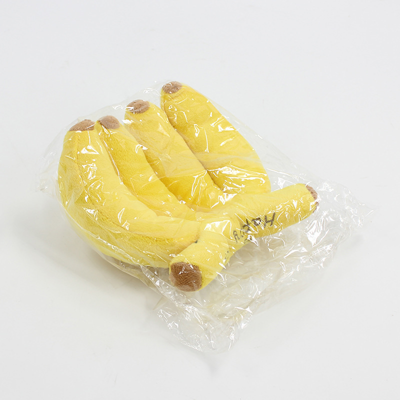 Dog makes noises and chews on plush banana toys fun and entertaining toy for dogs to relieve boredom — image 4