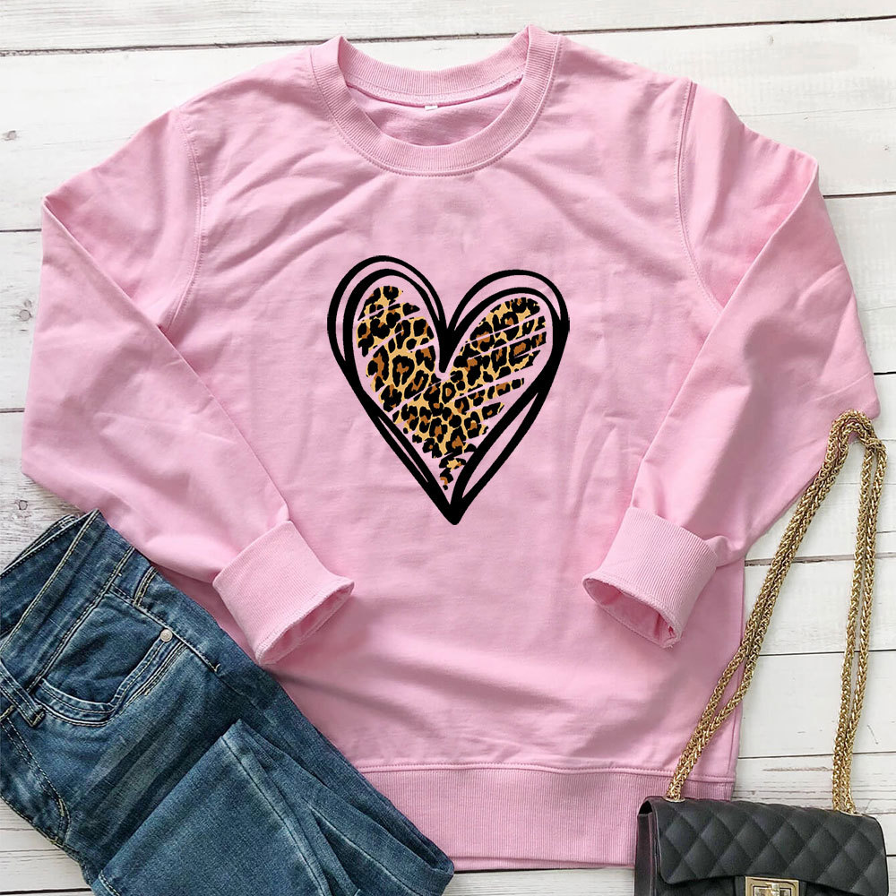 Love leopard print pattern hoodie — image 3