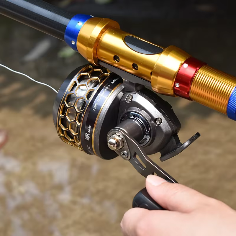 Slingshot Fishing Reel Metal Spinning Interchangeable Handles Catapult Bow Wheel Hunting Outdoor Shooting Closed Reel with Line — image 1