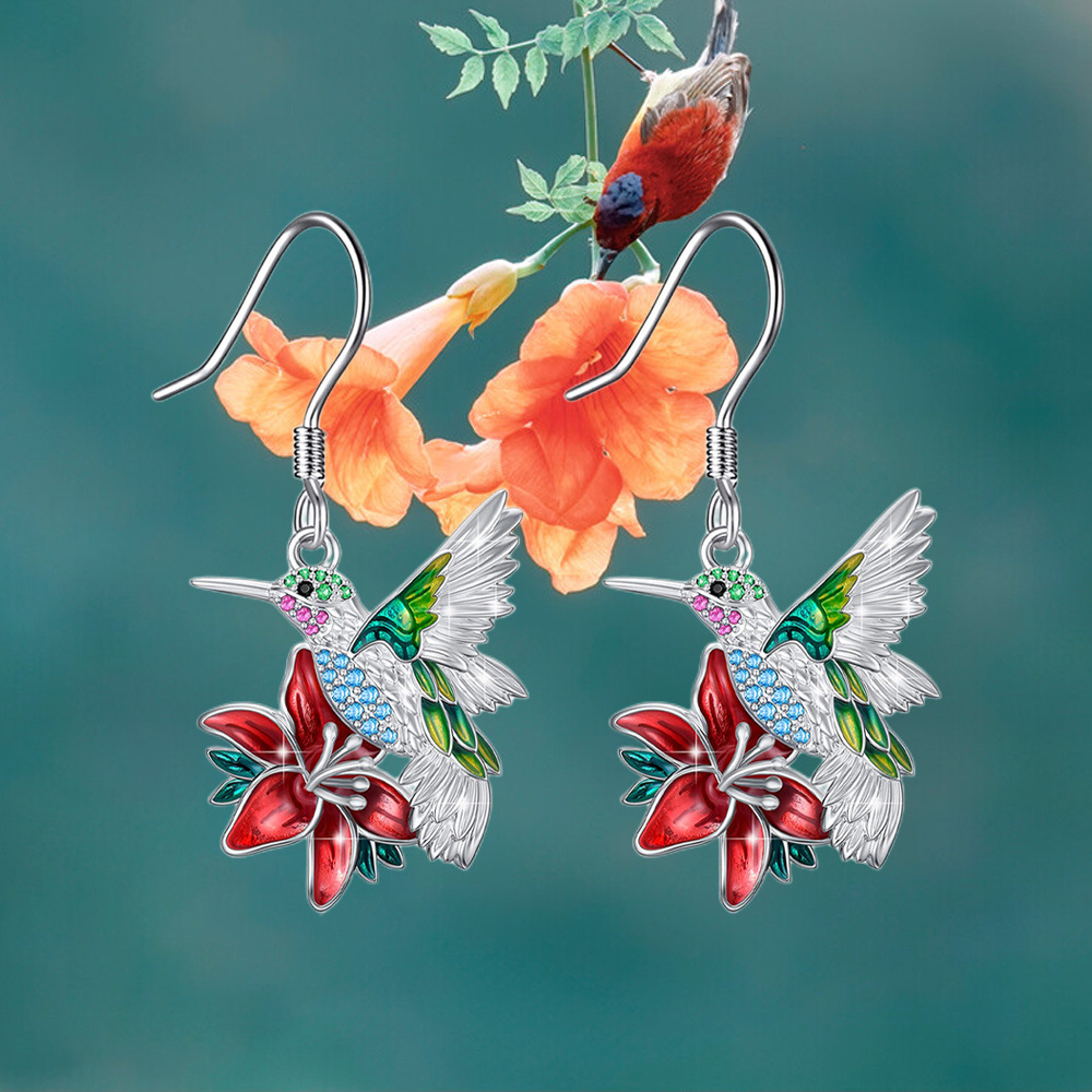 Pendientes de Aros en forma de Colibrí con Diamantes Complejos — imagen 2