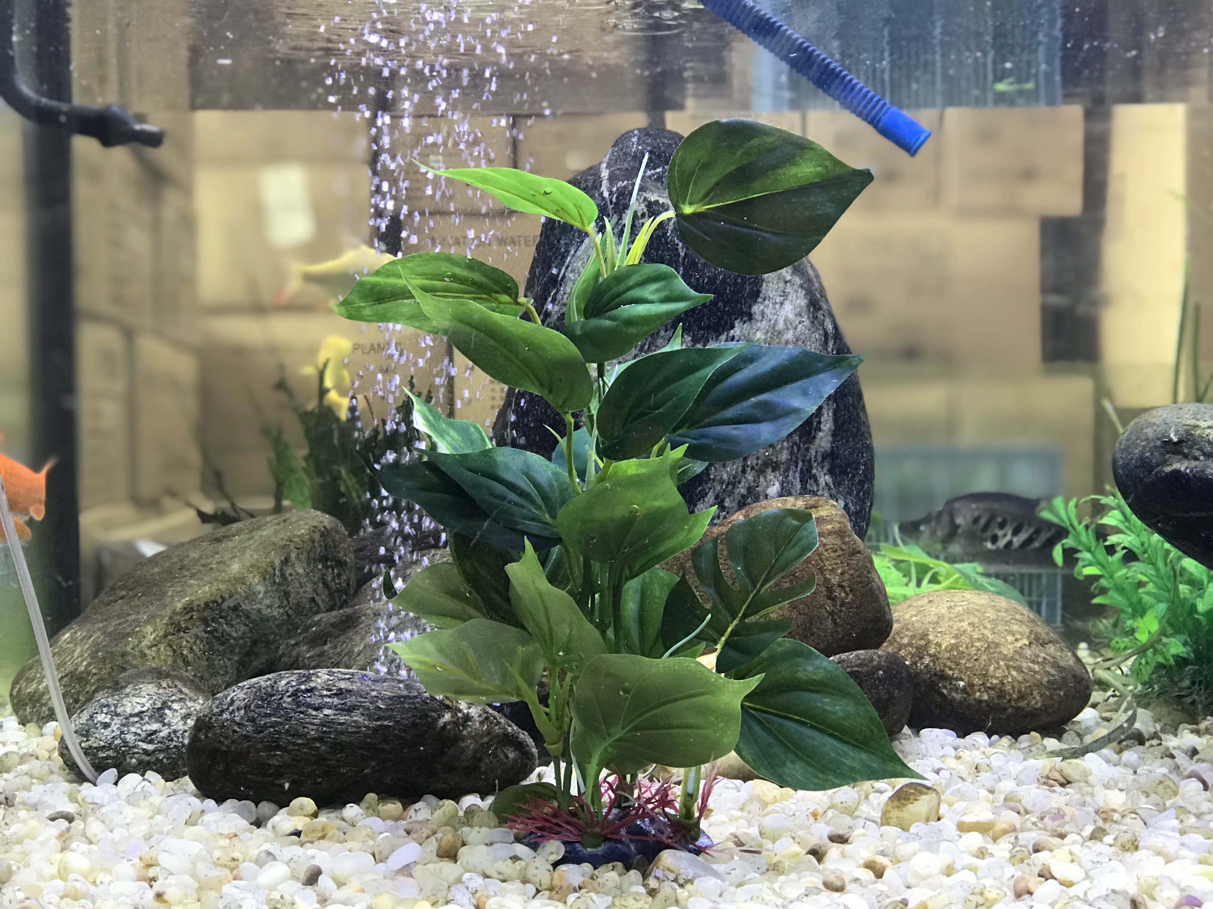 Planta Acuática Artificial de Plástico para Decoración de Acuario, Hojas Verdes Grandes, Planta Subacuática Decorativa para Pecera — imagen 3