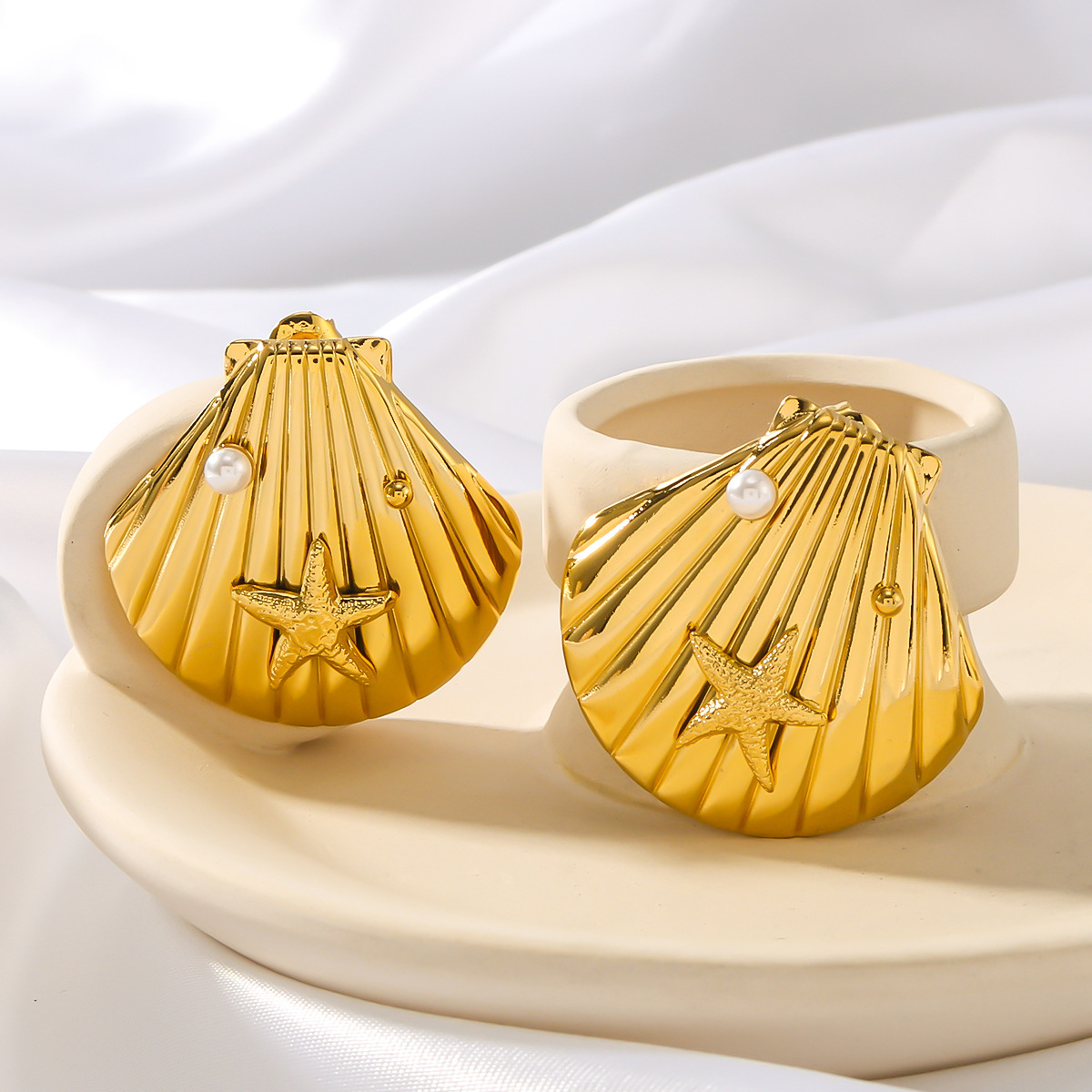 Simple summer fan shell starfish inlaid pearl earrings fan-shaped earrings — image 2